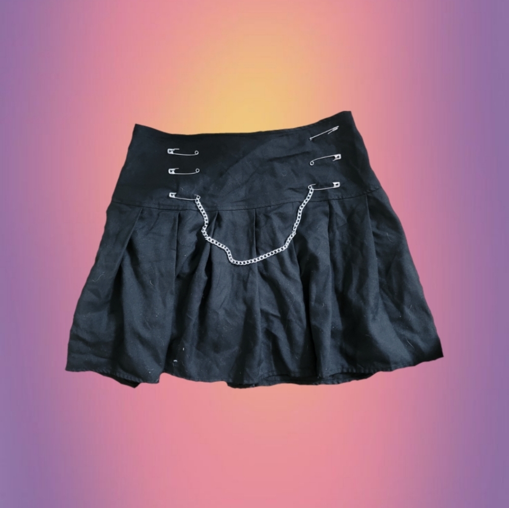 XL Hot Topic Black Grunge Skirt